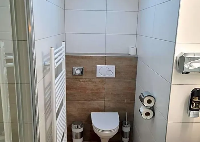 Ani-falstaff Hotel 3*